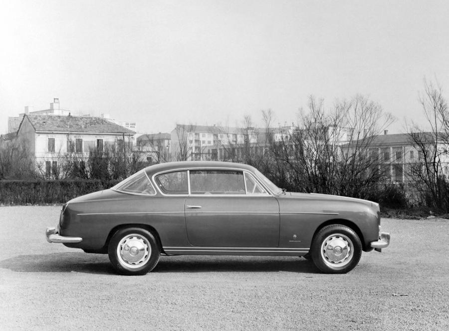  Alfa Romeo 1900 L Coupe Supergioiello 1955 года  (фото 2 из 2)